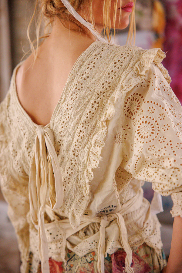 EYELET ROSARIO BLOUSE - TOP 2159