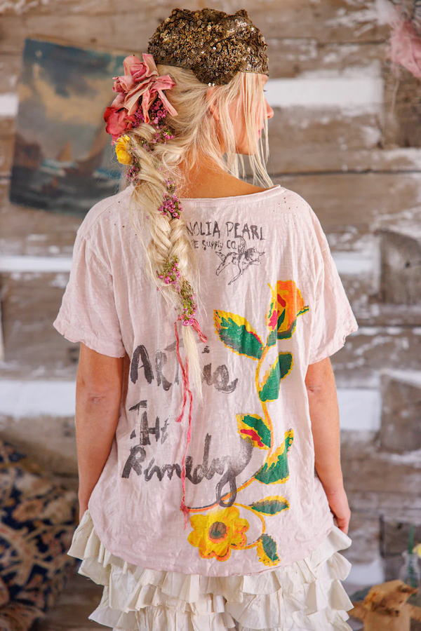 FRIDA ART IS THE REMEDY TEE - TOP 2310