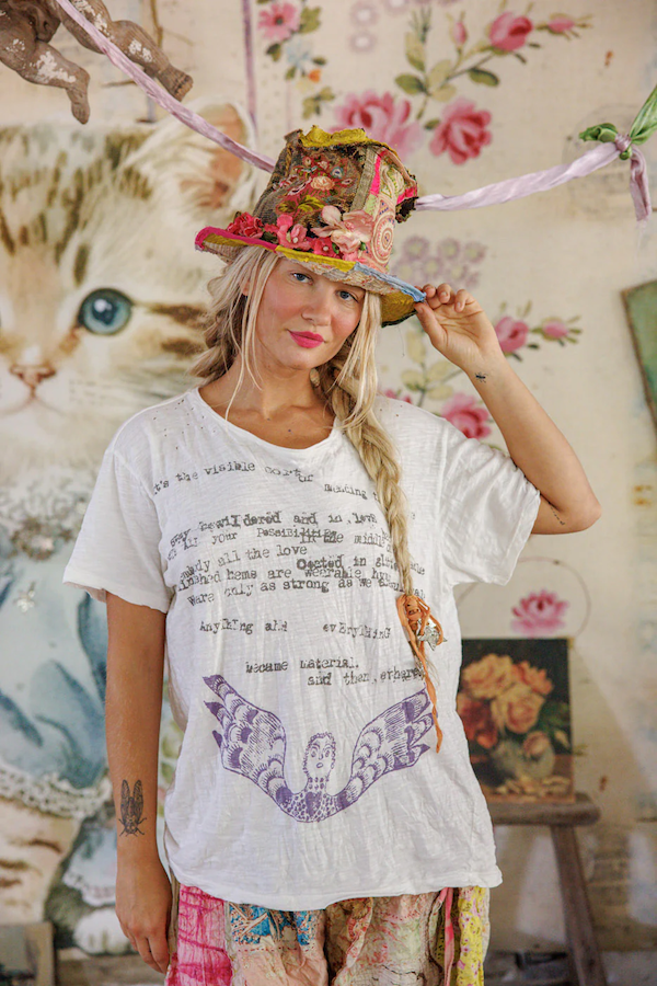 STAY BEWILDERED TEE - TOP 2403