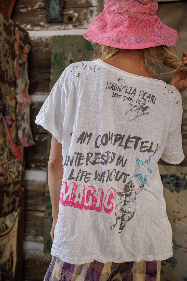 CHILD OF THE COSMOS TEE - TOP 2841