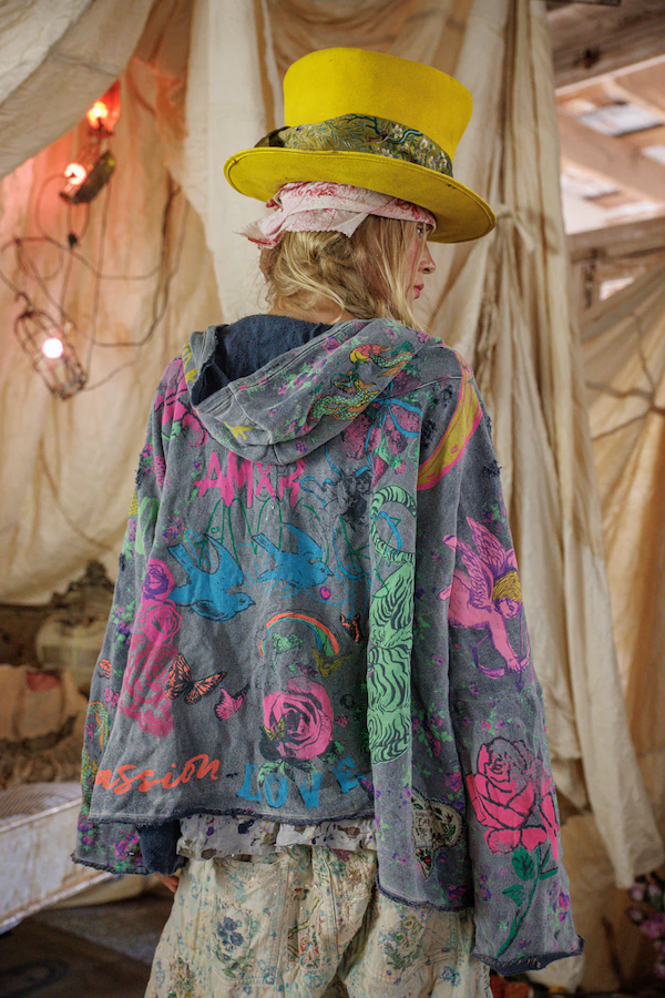 GRAPHICS RAJI HOODIE - TOP 2983
