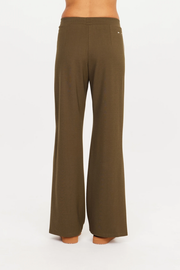 PETRA FLARE PANT - OLIVE