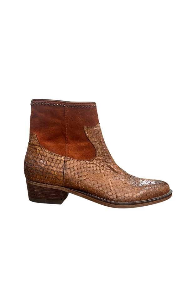 RUST SUNNY DUAL LEATHER BOOT