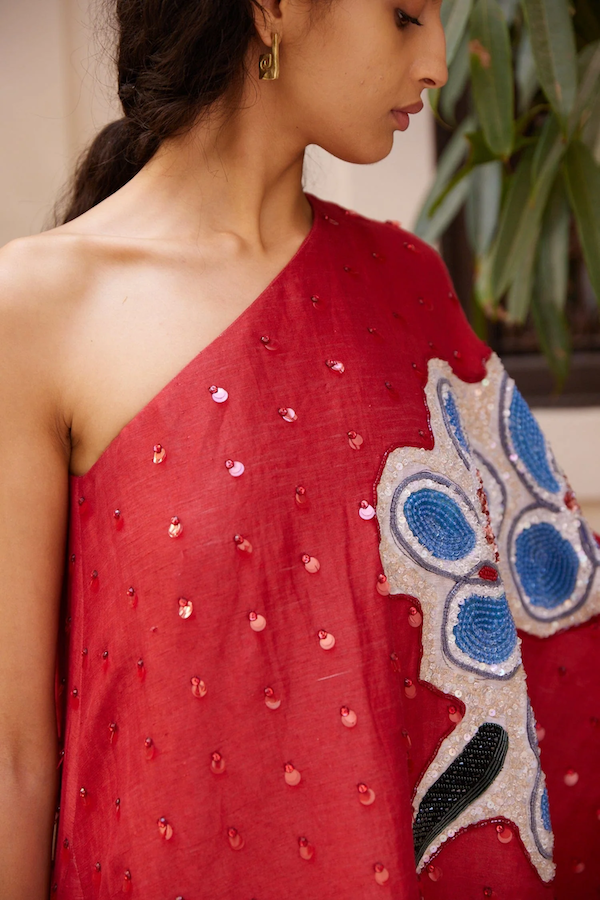 SCARLET EMBELLISHED ASYMMETRIC GOWN