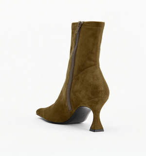 AMELIA SUEDE BOOT