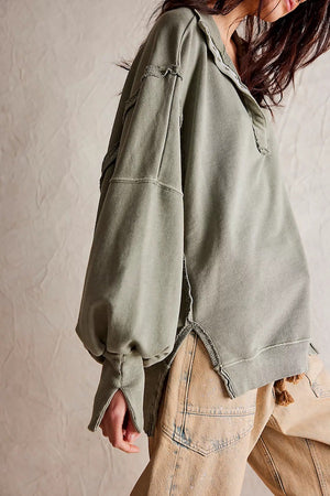 CAMDEN HENLEY SWEATSHIRT - LAUREL OAK