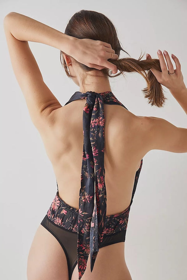 PRINTED THERE SHE GOES BODYSUIT