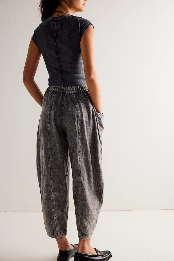 HIGH ROAD PULL-ON BARREL PANT - DRIED BASIL