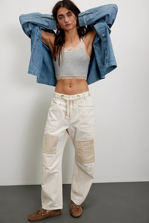 MOXIE PULL ON BARRELL JEANS - WHITE