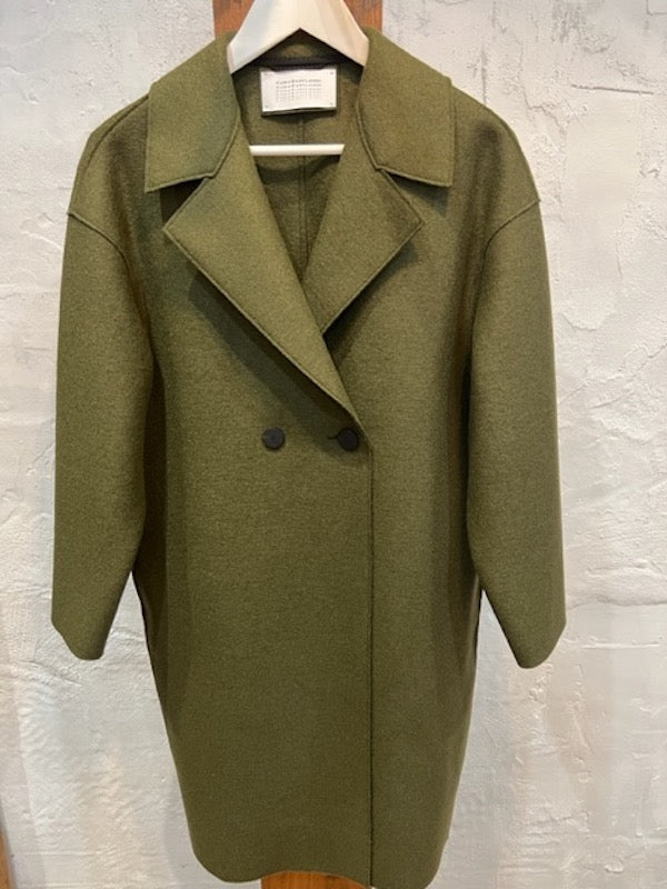 DROPPED SHOULDER DB COAT PRESSED WOOL - MOSS GREEN