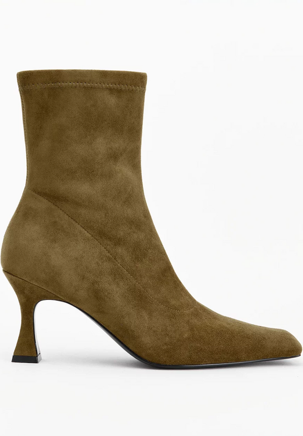 AMELIA SUEDE BOOT