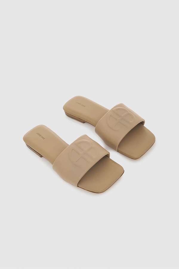 RIA SLIDE