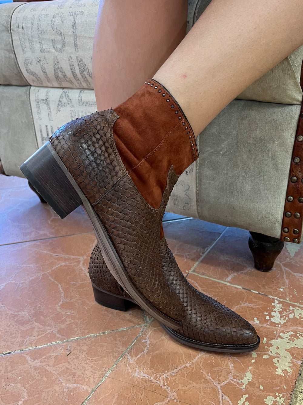 RUST SUNNY DUAL LEATHER BOOT