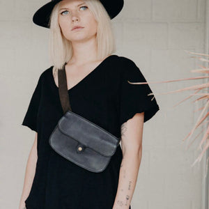 ELENA TEE - BLACK