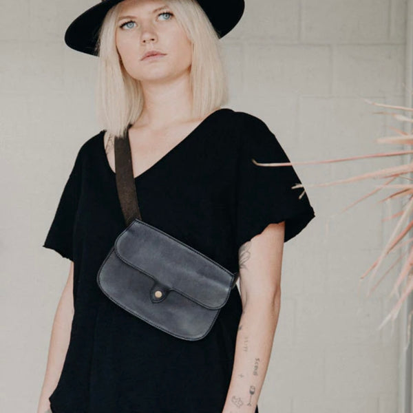 ELENA TEE - BLACK