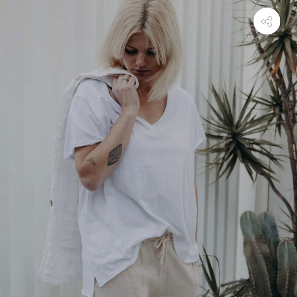 ELENA TEE - WHITE