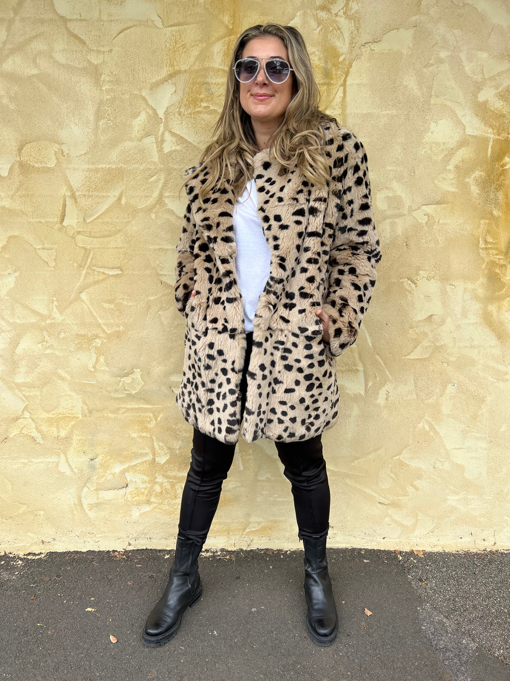 CARRIE JACKET